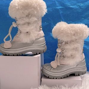 Toddler girl London Fog Snow boots